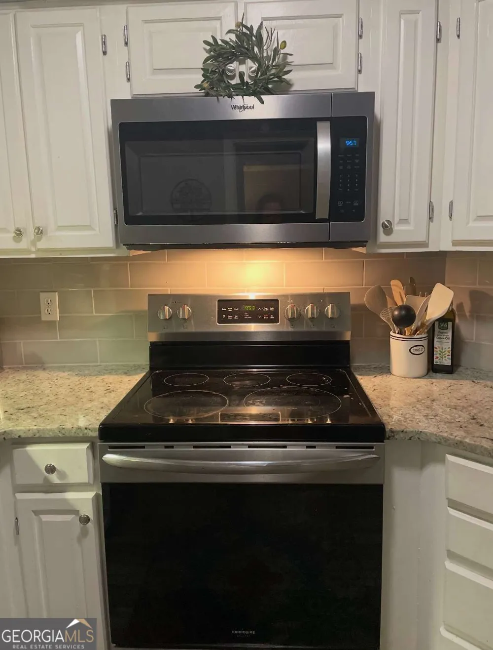 27306 Plantation DR NE Atlanta, GA 30324