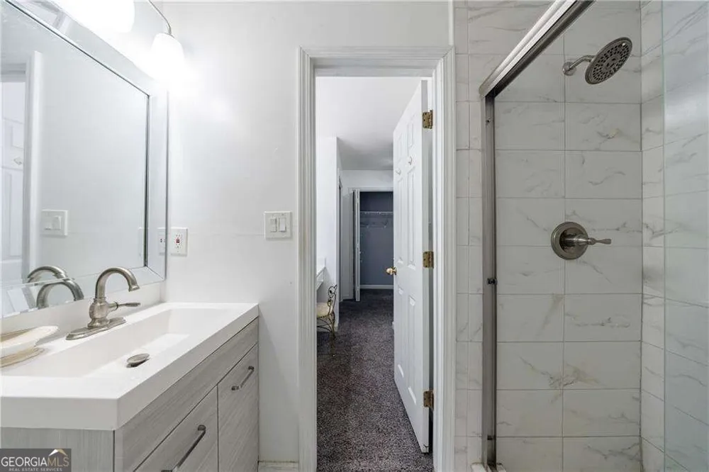 27306 Plantation DR NE Atlanta, GA 30324