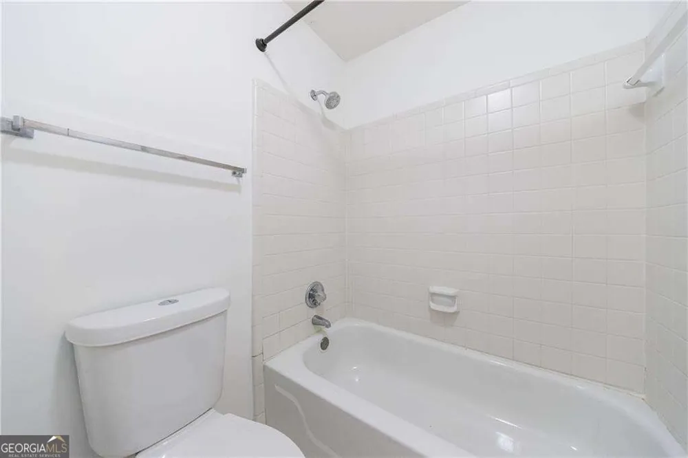 27306 Plantation DR NE Atlanta, GA 30324