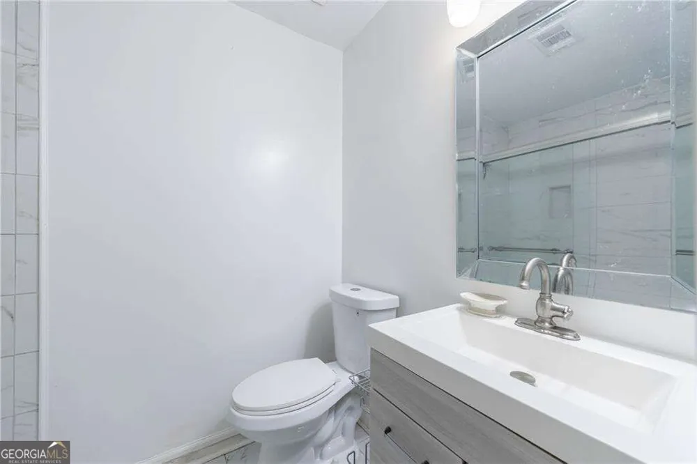 27306 Plantation DR NE Atlanta, GA 30324