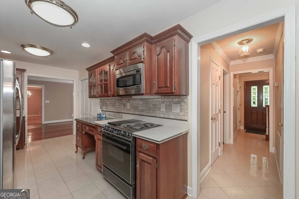 1830 Tara CIR Douglasville, GA 30135