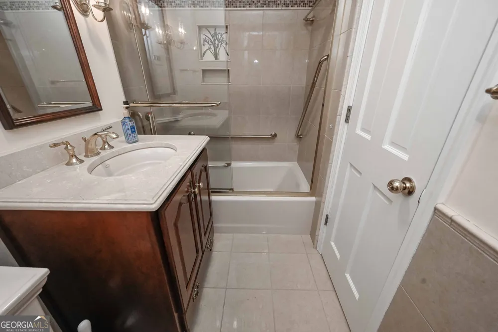 1830 Tara CIR Douglasville, GA 30135