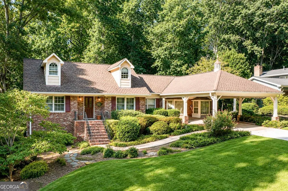 1830 Tara CIR Douglasville, GA 30135