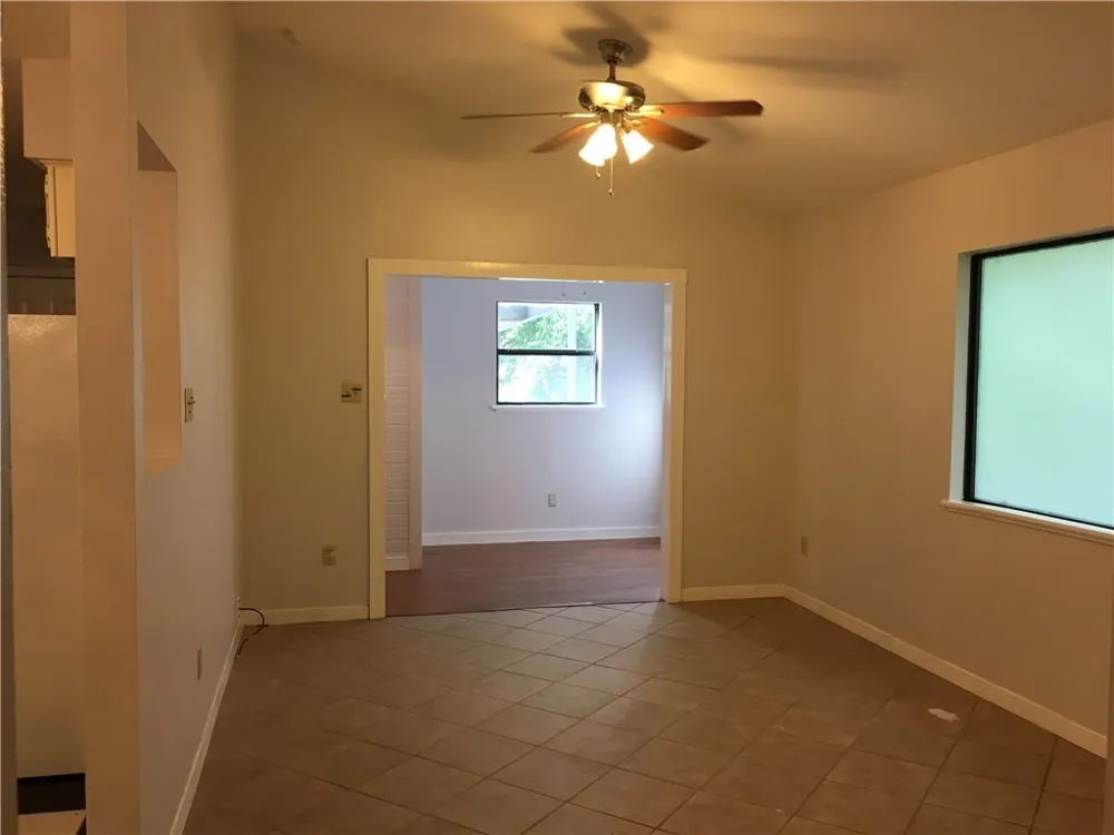 5302 Avenue G #B Austin, TX 78751