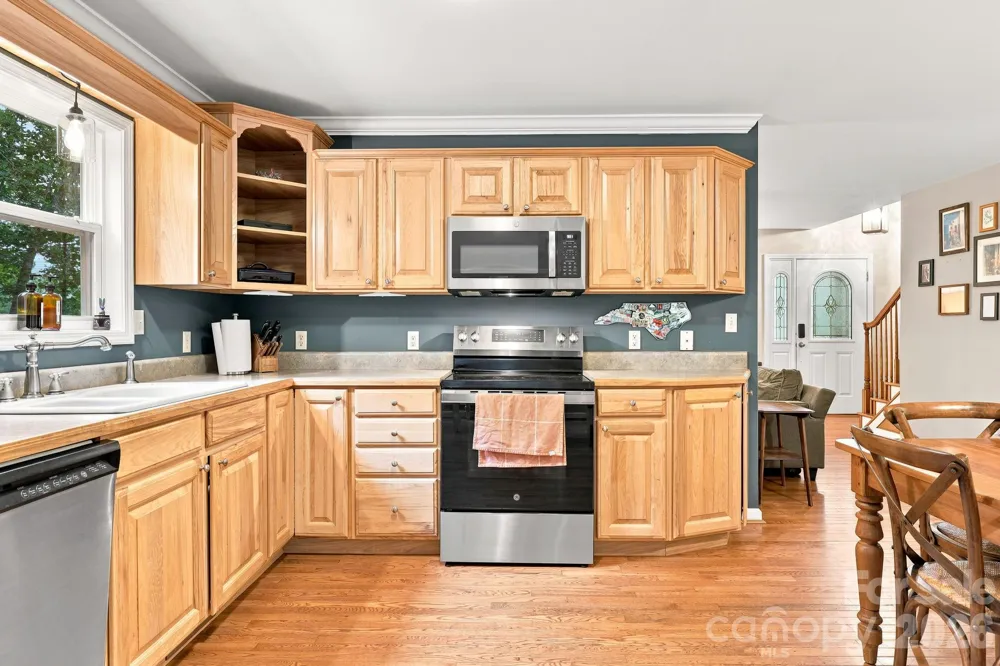 291 Merrills Chase Road Asheville, NC 28803