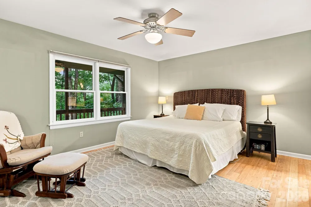 291 Merrills Chase Road Asheville, NC 28803