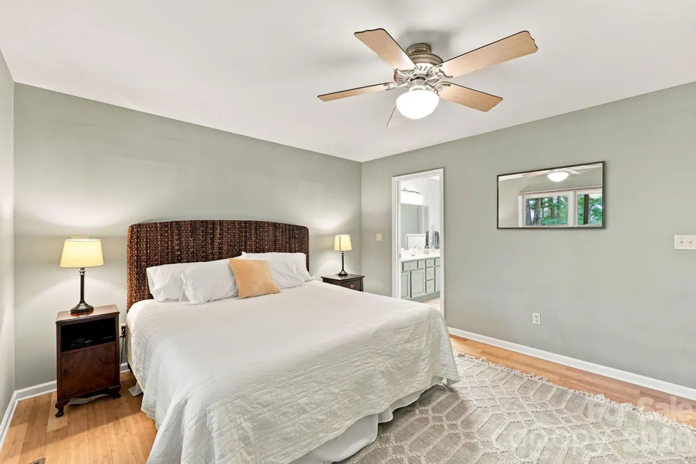 291 Merrills Chase Road Asheville, NC 28803
