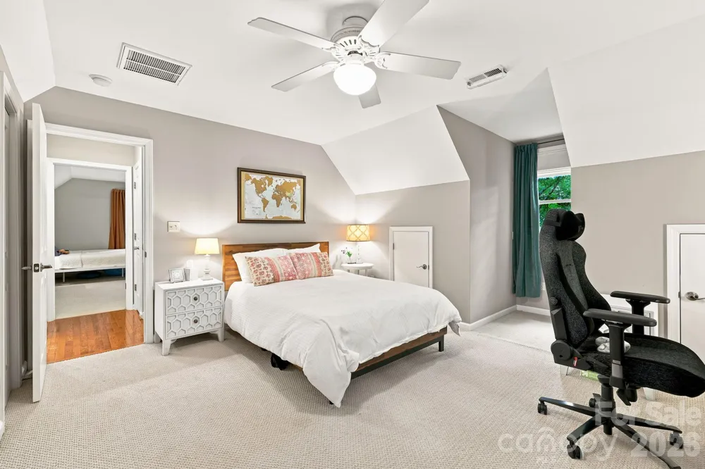 291 Merrills Chase Road Asheville, NC 28803
