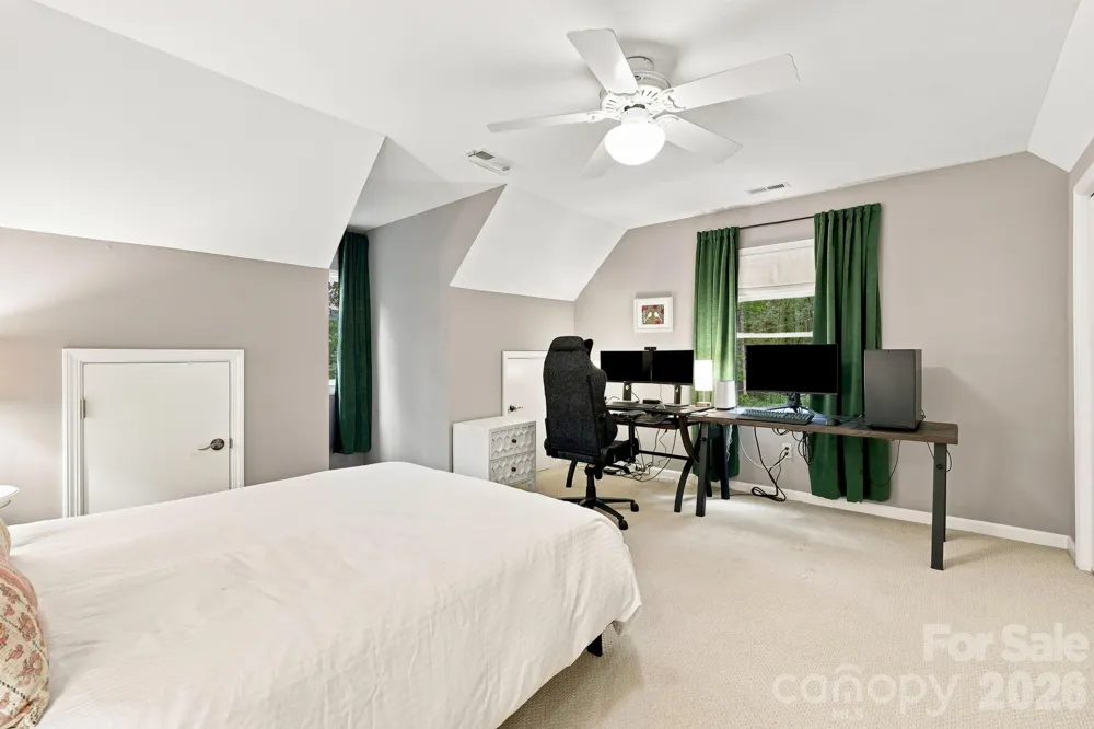 291 Merrills Chase Road Asheville, NC 28803