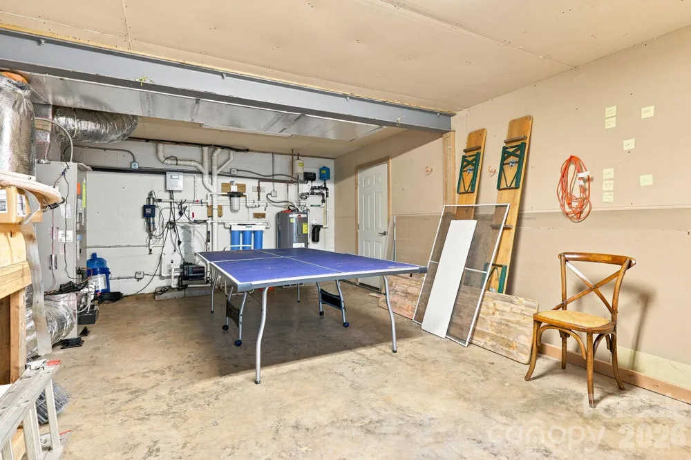 291 Merrills Chase Road Asheville, NC 28803