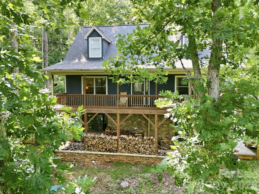 291 Merrills Chase Road Asheville, NC 28803