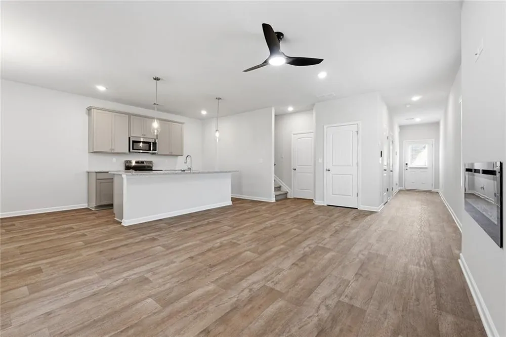 3248 Winding Waters Way Powder Springs, GA 30127