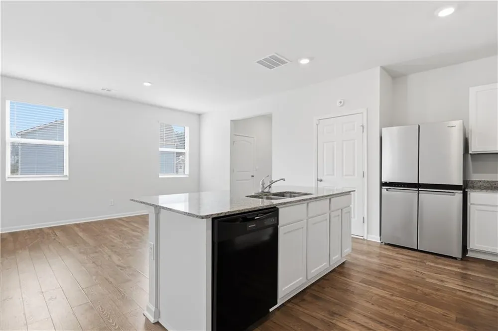 312 Etowah Parkway Dawsonville, GA 30534