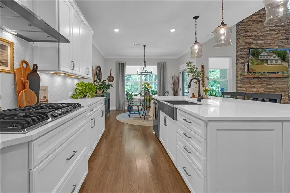 5332 Summer Oak Lane Buford, GA 30518