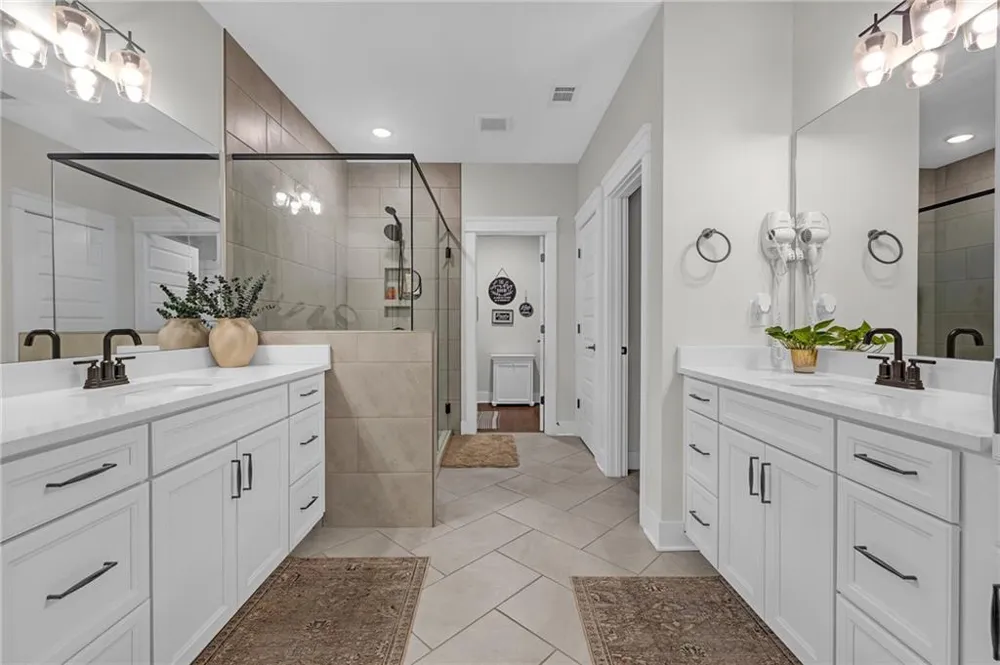 5332 Summer Oak Lane Buford, GA 30518