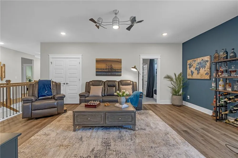 5332 Summer Oak Lane Buford, GA 30518