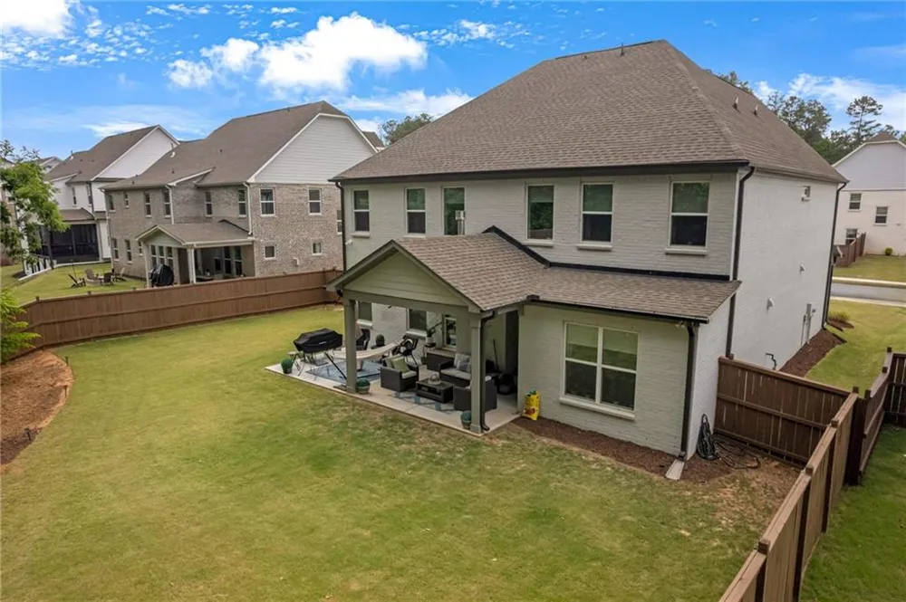 5332 Summer Oak Lane Buford, GA 30518