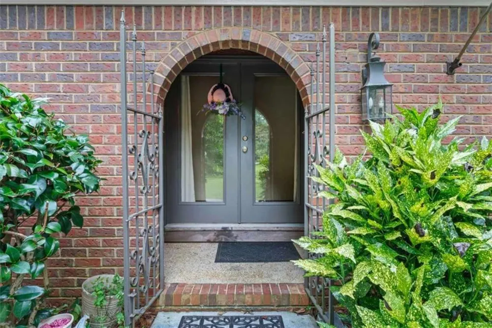 2645 Creek Indian Trail Jonesboro, GA 30236