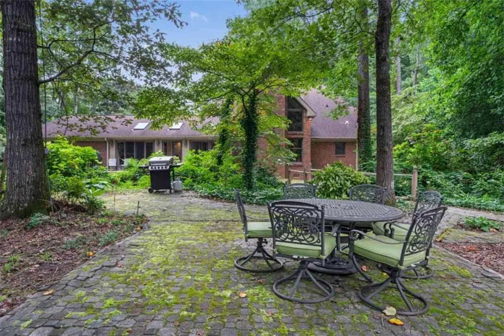2645 Creek Indian Trail Jonesboro, GA 30236