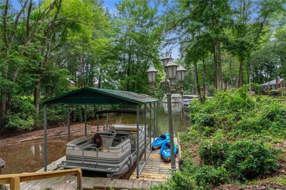 2645 Creek Indian Trail Jonesboro, GA 30236