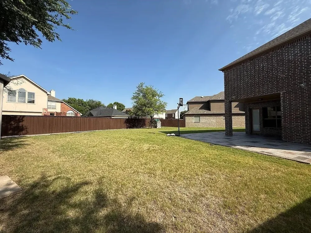 9001 Blue Water Drive Plano, TX 75025