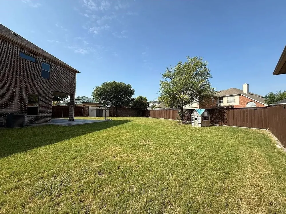 9001 Blue Water Drive Plano, TX 75025