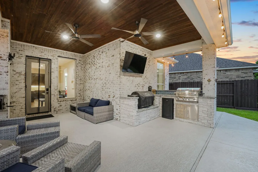 5119 Kendalia Cloud Lane Fulshear, TX 77441