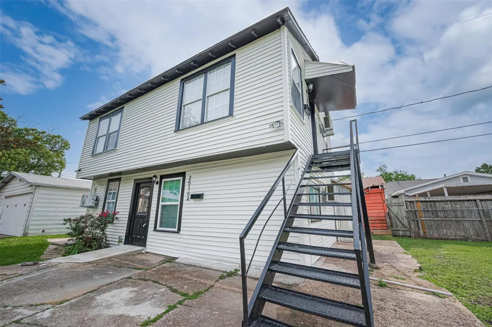 2516 Craigmont Street Houston, TX 77023