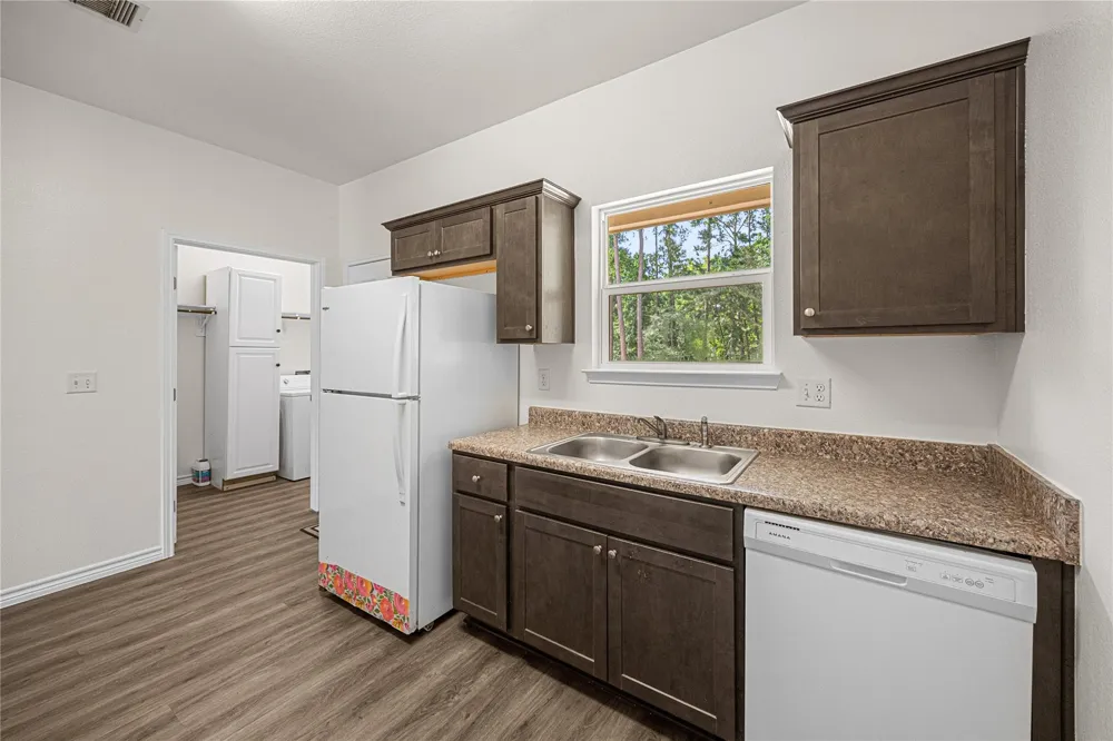 28096 Seven Sisters Road #A New Caney, TX 77357