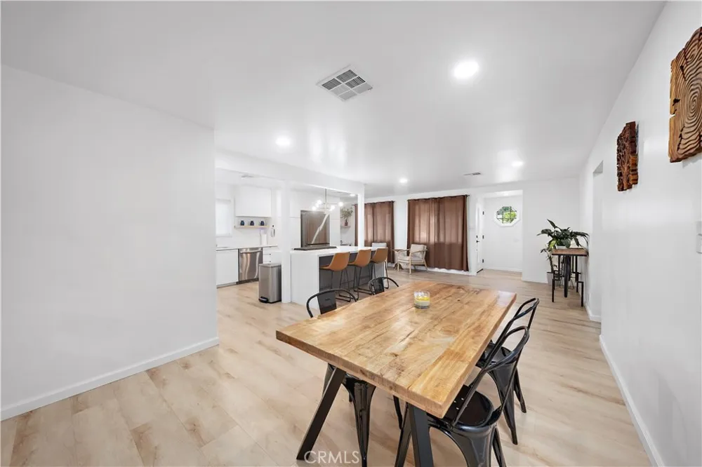 556 E. El Morado Court Ontario, CA 91764