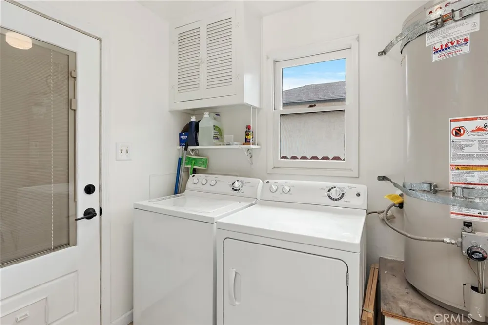 556 E. El Morado Court Ontario, CA 91764