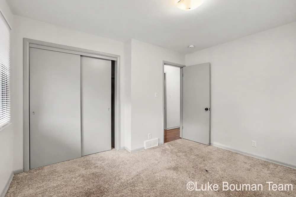 279 Aniline Avenue Holland, MI 49424
