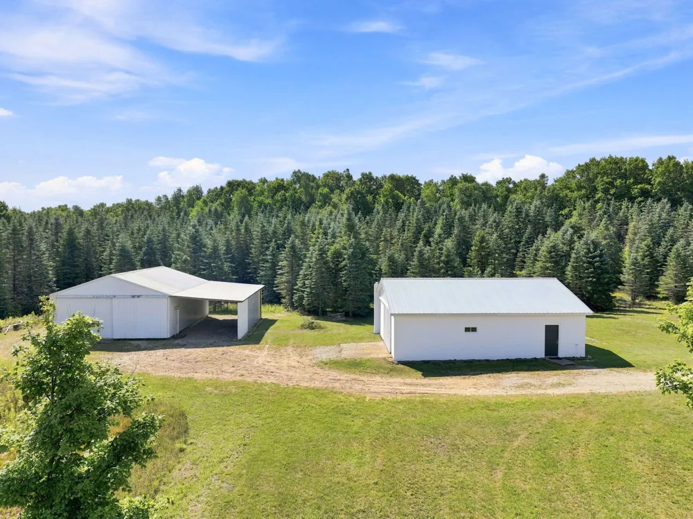 145 S 35 ROAD Cadillac, MI 49601