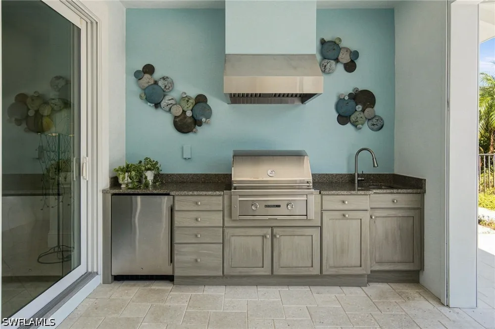 Andros Drive Naples, FL 34113