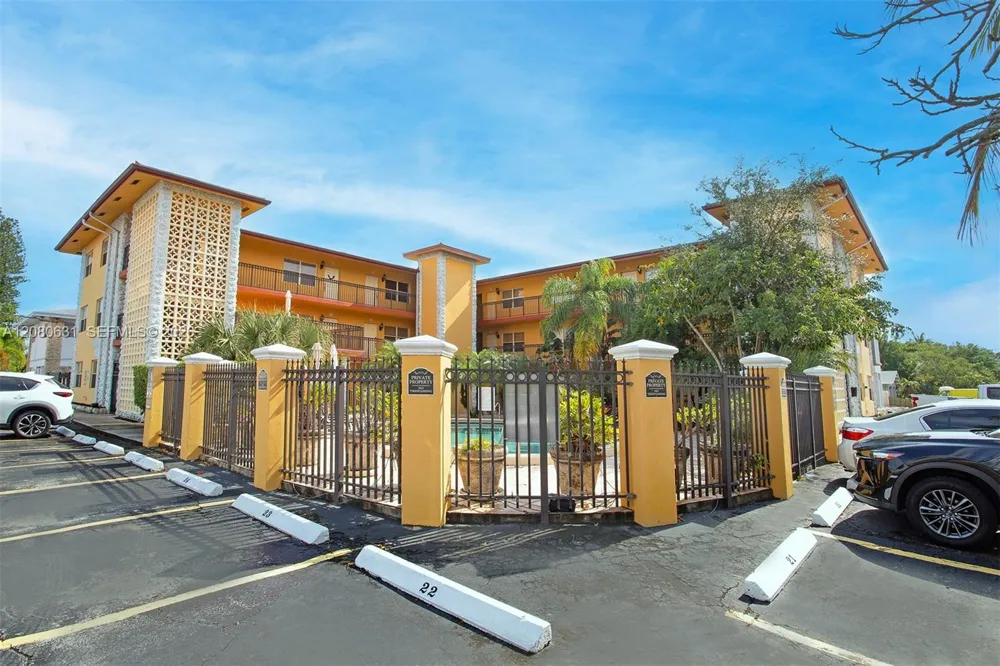 744 NE 14th Ave #6 Fort Lauderdale, FL 33304