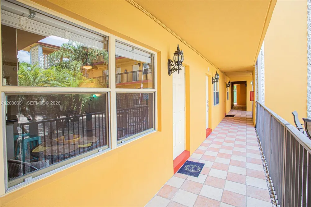 744 NE 14th Ave #6 Fort Lauderdale, FL 33304