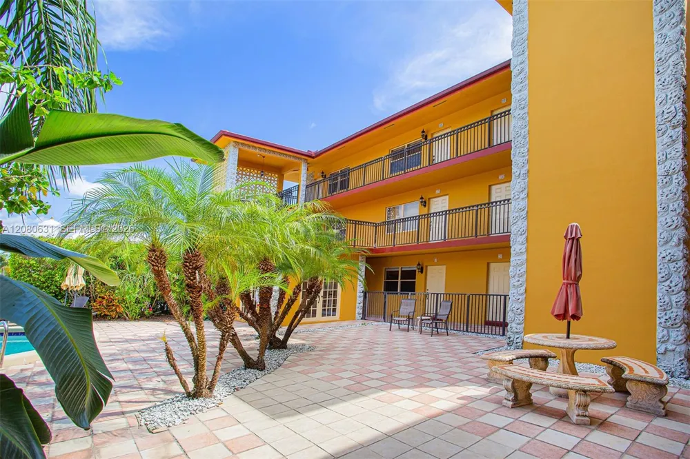 744 NE 14th Ave #6 Fort Lauderdale, FL 33304