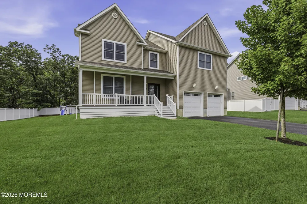 4 Morgan Court Manchester, NJ 08759