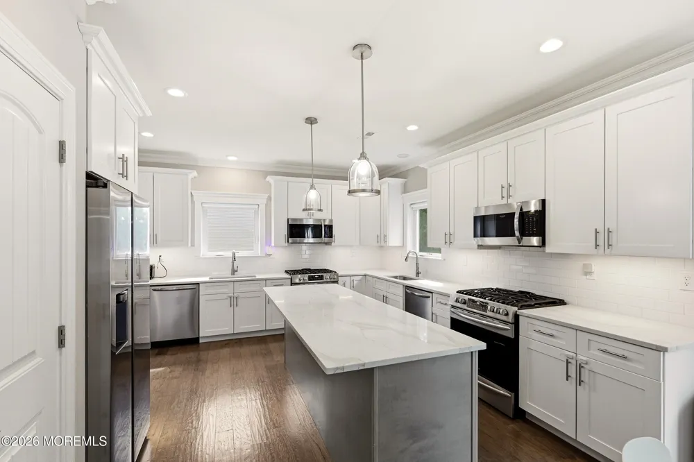 4 Morgan Court Manchester, NJ 08759