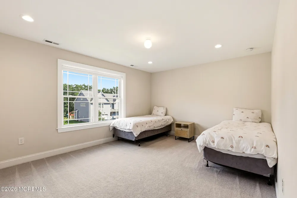 4 Morgan Court Manchester, NJ 08759