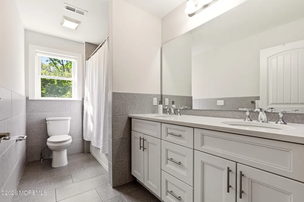 4 Morgan Court Manchester, NJ 08759