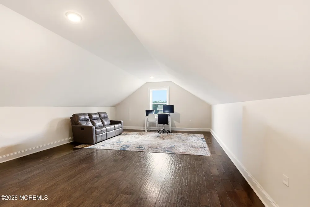 4 Morgan Court Manchester, NJ 08759