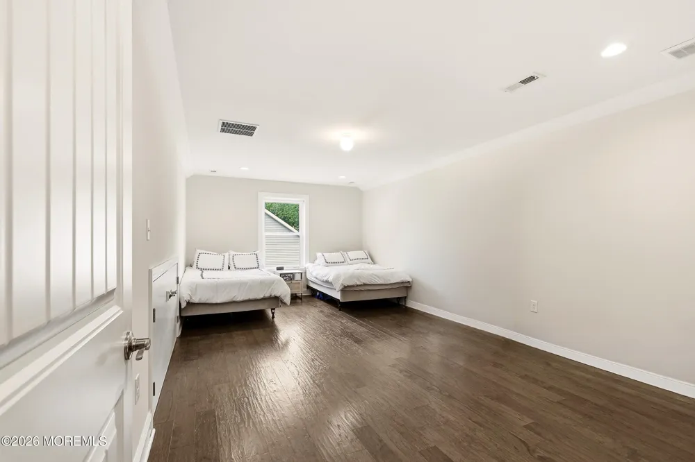4 Morgan Court Manchester, NJ 08759