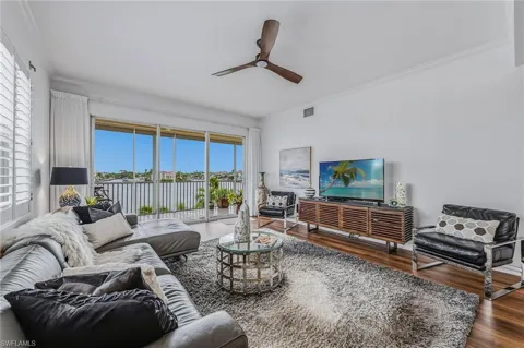 9566 Gulf Shore Drive #201