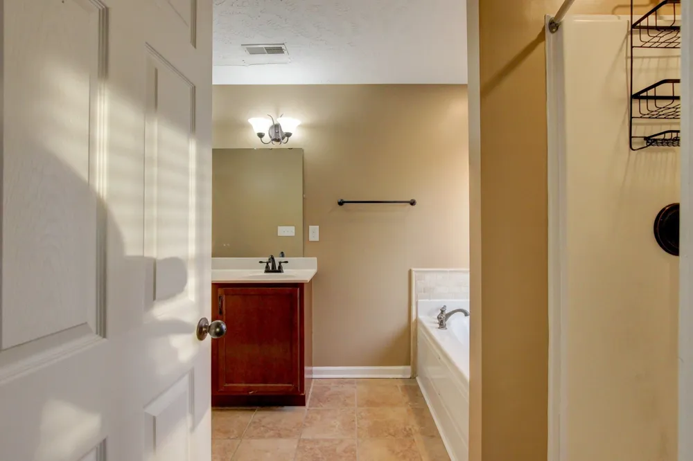 2997 Brewster Dr Clarksville, TN 37042