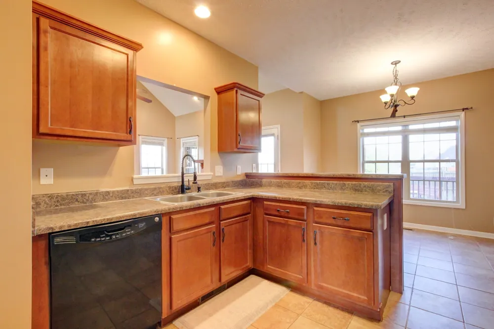 2997 Brewster Dr Clarksville, TN 37042