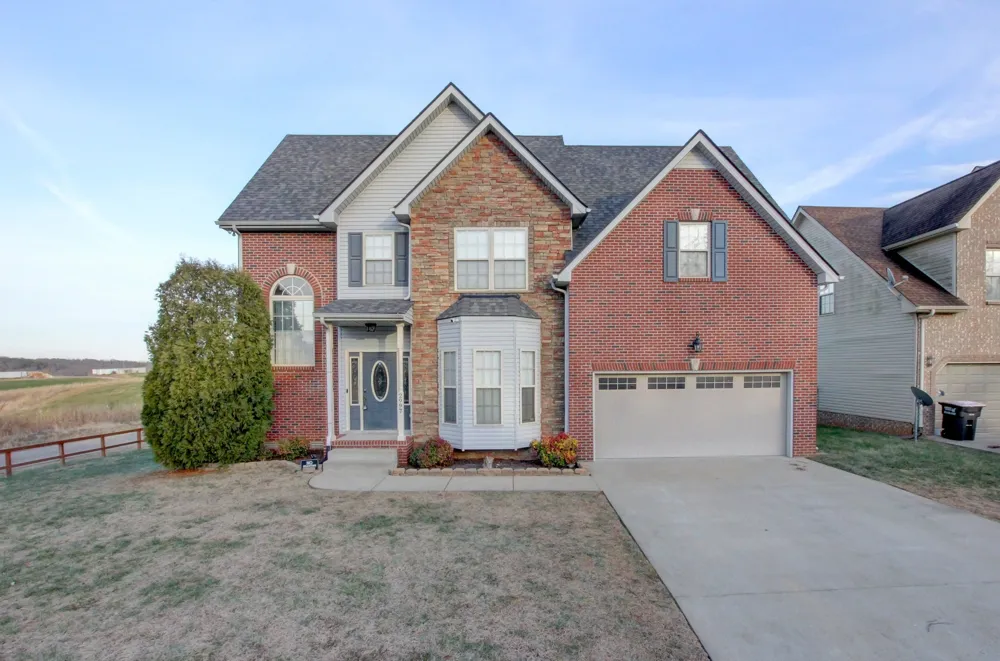 2997 Brewster Dr Clarksville, TN 37042
