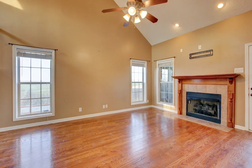 2997 Brewster Dr Clarksville, TN 37042