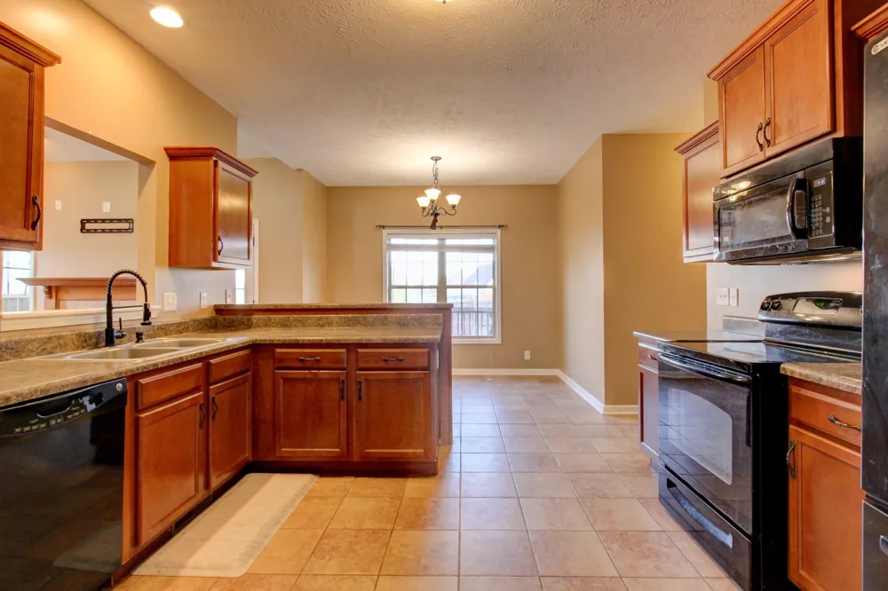 2997 Brewster Dr Clarksville, TN 37042