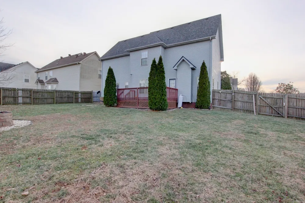 2997 Brewster Dr Clarksville, TN 37042